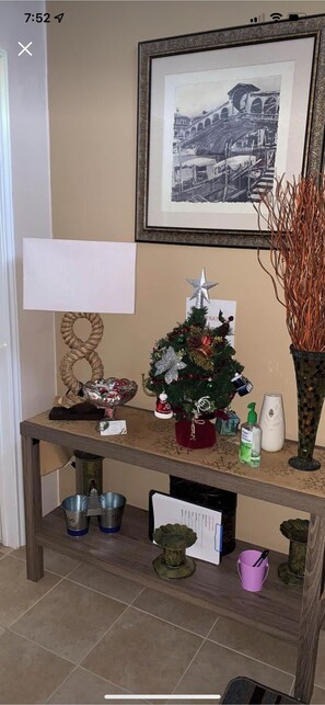 Interior - Near the Katy Mall (Cypress)