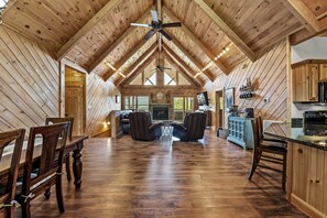 Interior - Secluded Mountain Views! HotTub- Game Room- Fire Pit- Movie Theater- Coffee Bar (Sevierville)