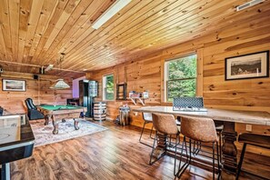 Spielezimmer