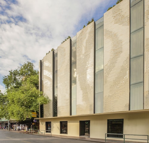  The Gravitique Hotel Khaosan