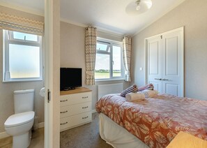 2 bedrooms, free WiFi