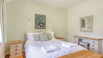 1 bedroom, free WiFi, wheelchair access