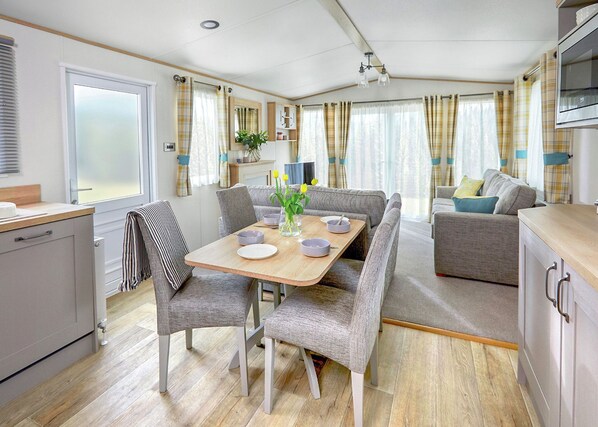 Dining - Thoughtfully designed for comfort and style. (Withernsea)