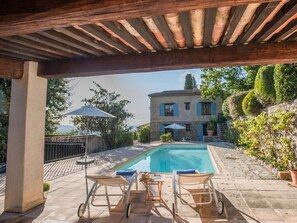Pool - Beautiful holiday home with beautiful panoramic view (Montauroux)