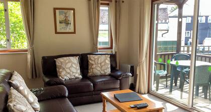 1 bedroom accommodation in Wroxham, Norfolk Broads