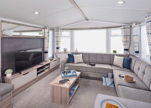 Living area - 1 bedroom accommodation in Newbridge, Nr Yarmouth (Newbridge, Nr Yarmouth)