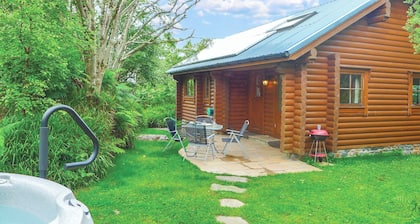 2 Schlafzimmer Unterkunft in Craobh Haven, Argyll