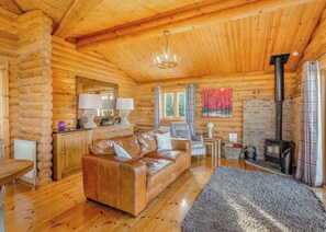 Fireplace - Deluxe and spacious lodge perfect for a romantic retreat. (Constable Burton)