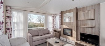 2 bedroom accommodation in Woodbury