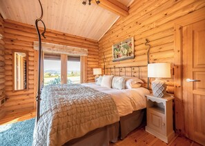 2 bedrooms, free WiFi