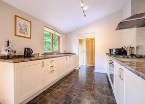 Fridge, oven, stovetop, toaster