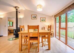 Unclassified image, 3 of 20, button