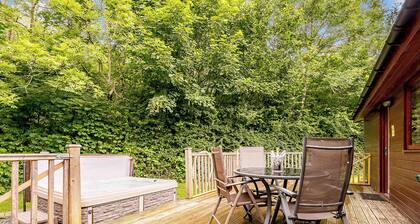 Subtly decadent lodge designed to exacting, luxury standards.