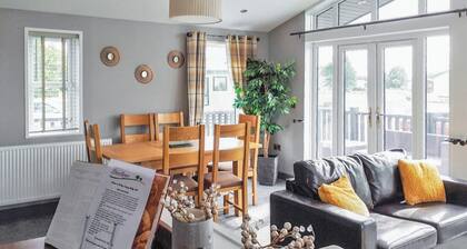 Barlings Retreat Lodge