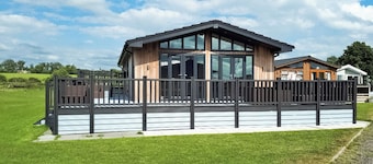 Barlings Retreat Lodge