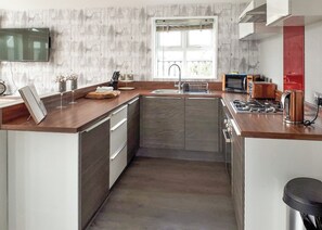 Fridge, oven, stovetop, toaster