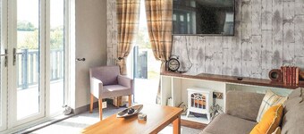 Barlings Retreat Lodge