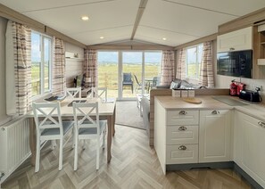 Interior - 2 bedroom accommodation in Sandgreen (Sandgreen)