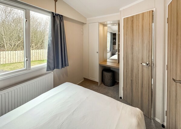 2 bedrooms, free WiFi - 2 bedroom accommodation in Sandgreen (Sandgreen)