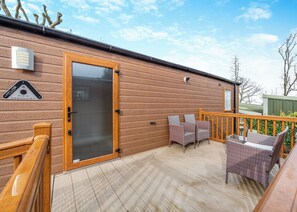 Unclassified image, 3 of 12, button