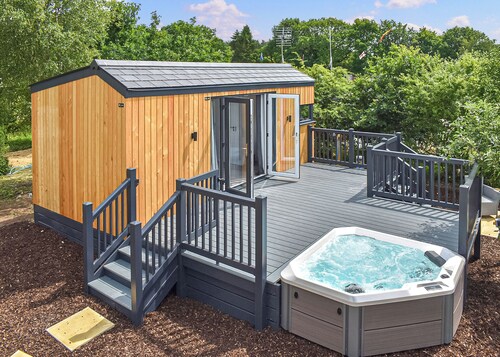 Brand new for 2021 is this stunning open plan modern hotel suite lodge.