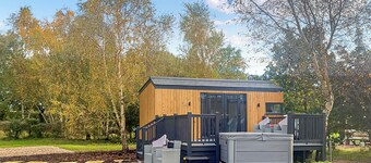 Brand new for 2021 is this stunning open plan modern hotel suite lodge.