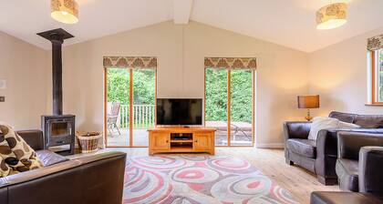 Deluxe lodge designed with luxury in mind.