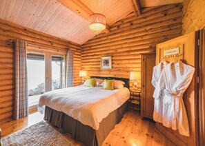 2 多间卧室、免费 WiFi