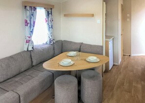 Dining - Spacious caravan with one double and two twin. (Ingoldmells, Nr Skegness)