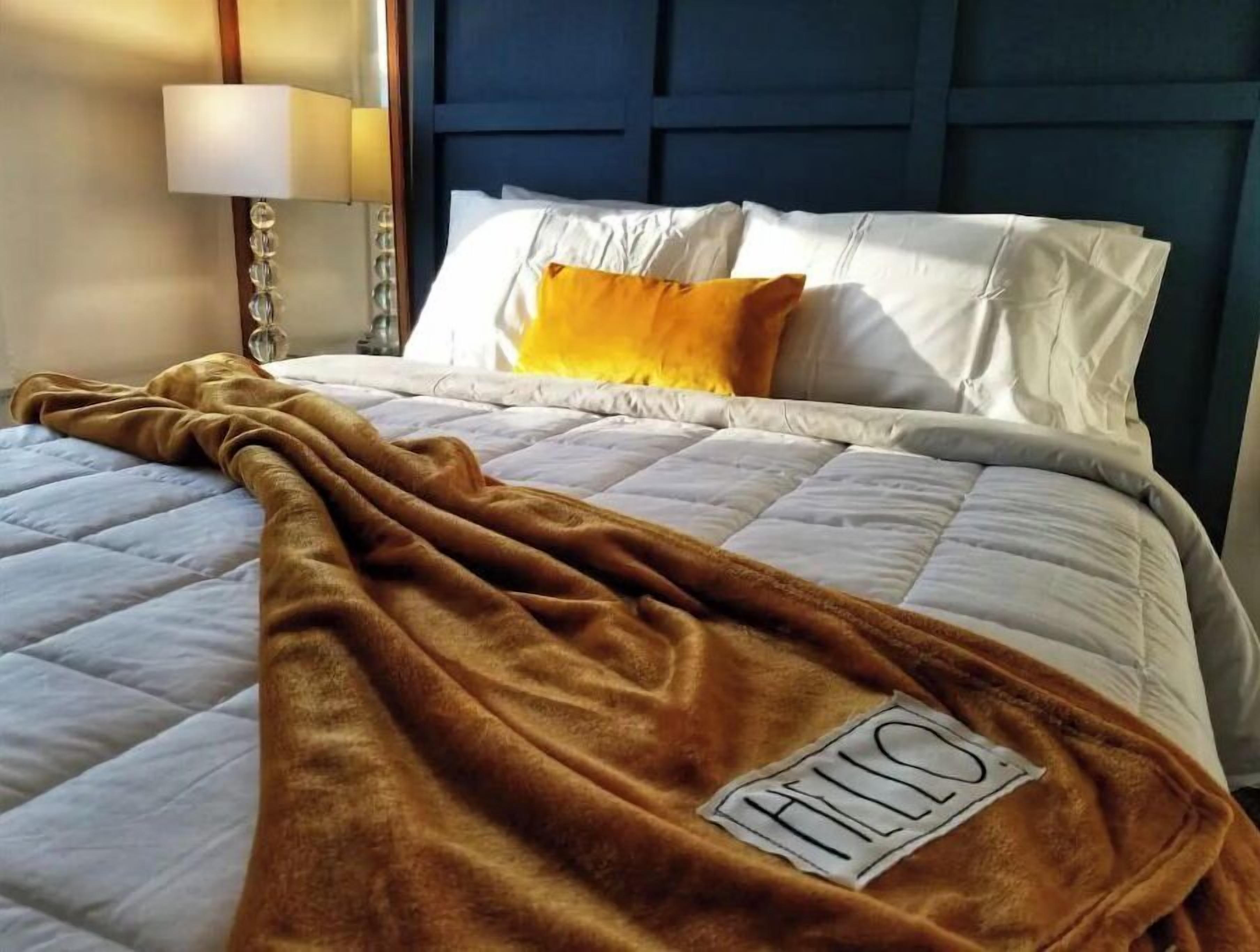 3 bedrooms, iron/ironing board, travel crib, WiFi