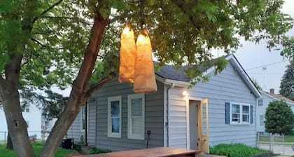 3-bedroom vacation home just a short walk to Lake Michigan