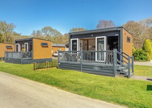 Exterior - Ensuite Glamping Pod – Otter (Notter Bridge, Saltash)