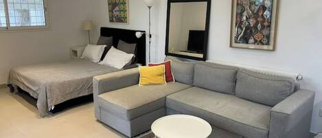 1 soverom, reiseseng for barn, wi-fi (inkludert) og sengetøy