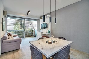 تلفزيون ذكي، مكتب