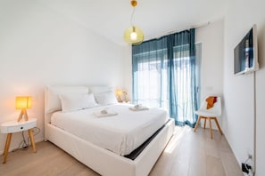 1 habitación, tabla de planchar con plancha y wifi