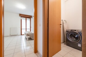 Interior - GuestHost - Cà Mastro Apt with parking and unique view! x6 (Tavullia)