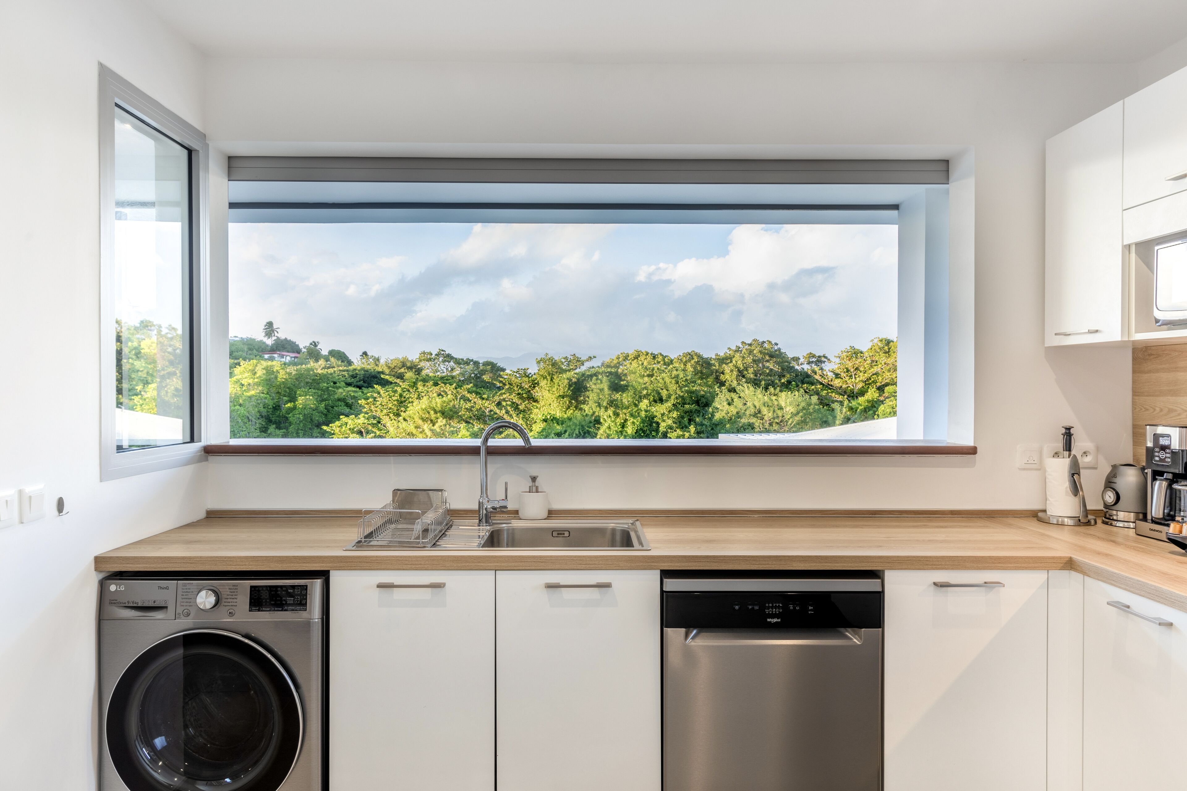 Departamento familiar, 2 habitaciones | Cocina privada | Refrigerador, microondas, tetera eléctrica y tostadora 