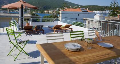 Romantic villa 5 min from the beach and the small fish port