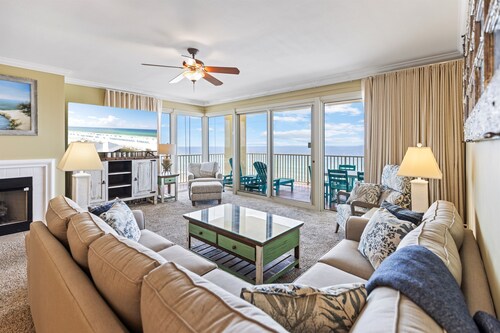 Grand Surf 7E | Private Beach Access Retreat