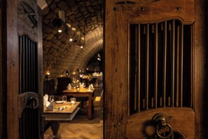 2 restaurants servant le petit déjeuner