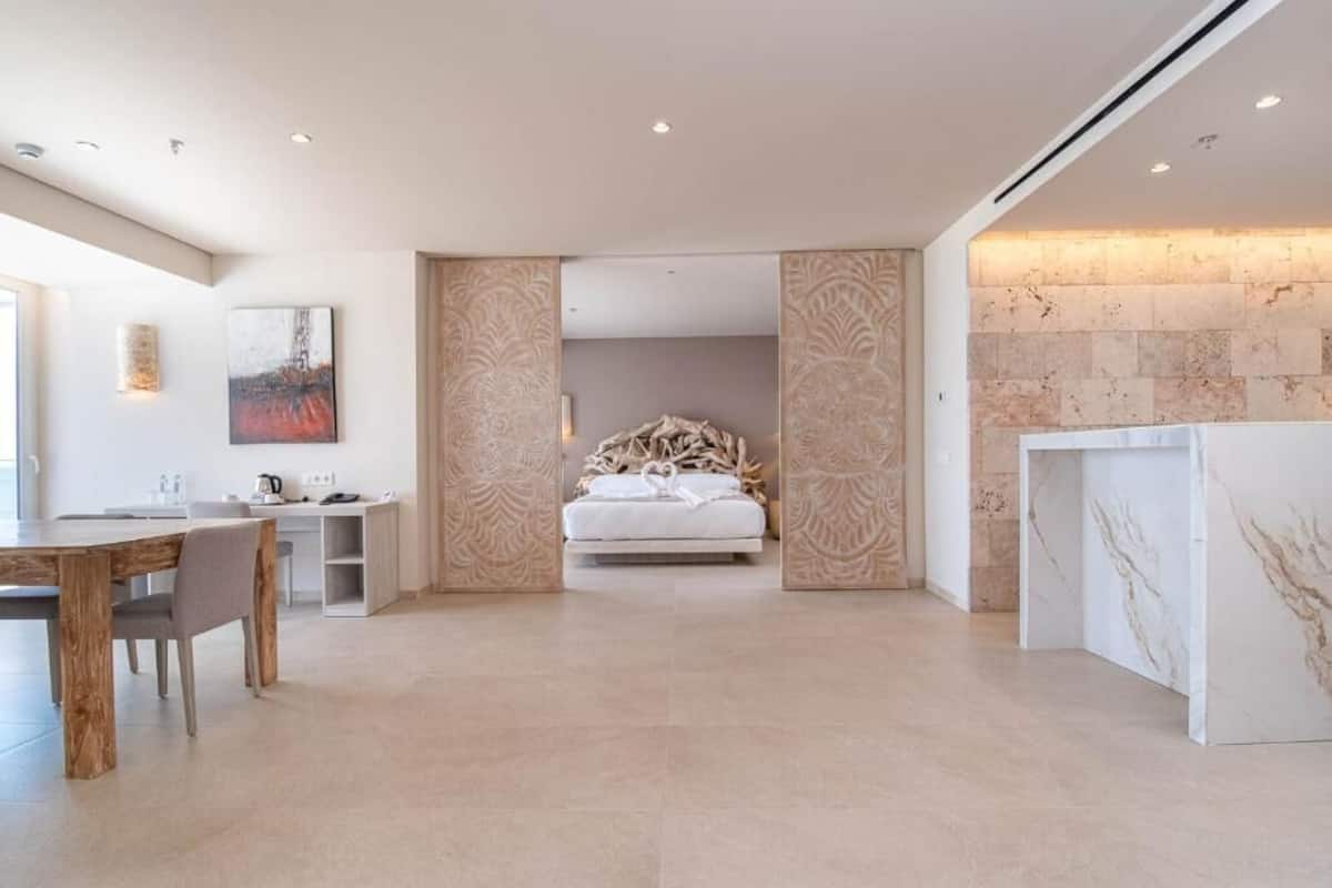 JUNIOR SUITE MASTER | Living area