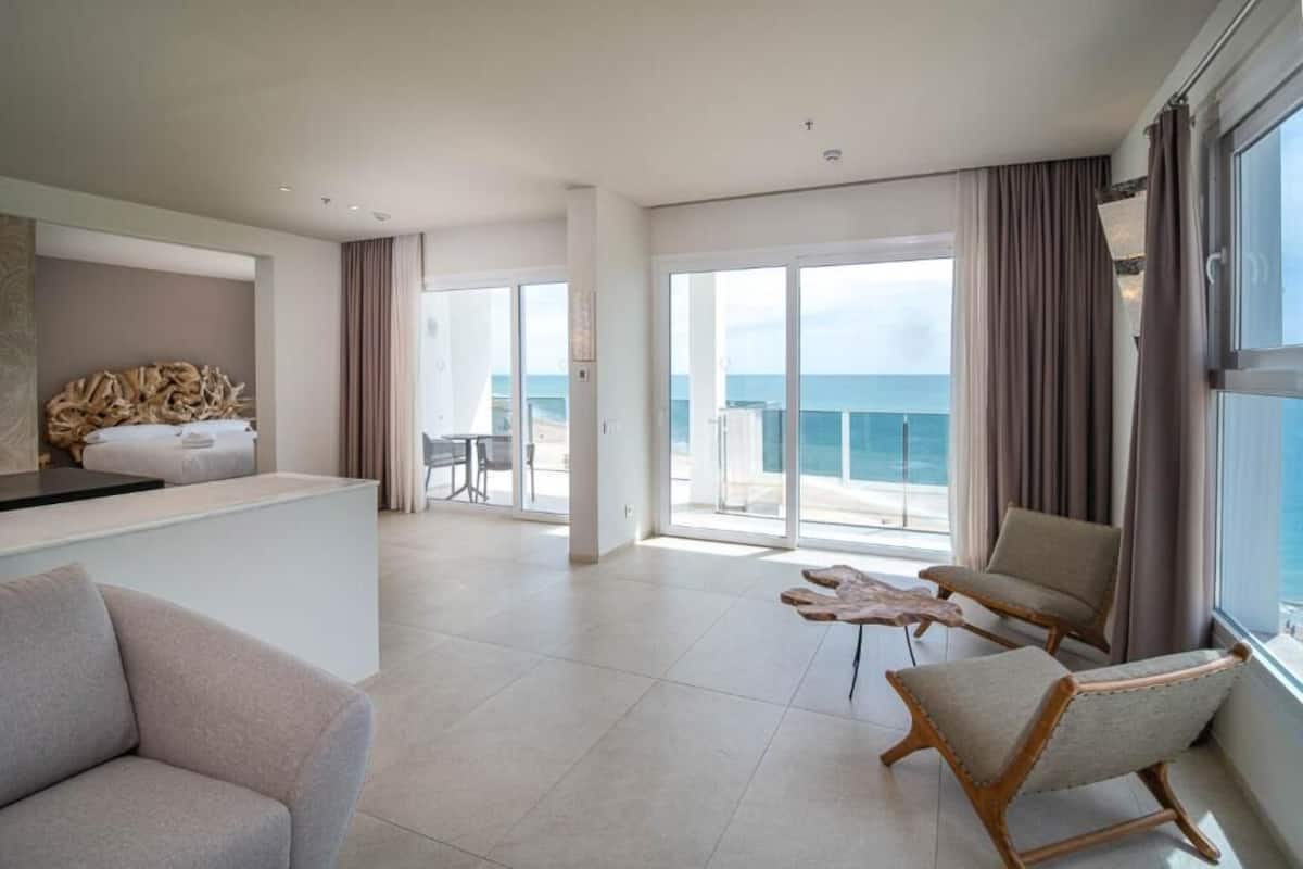 JUNIOR SUITE PREMIUM