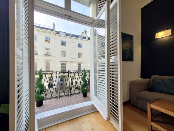 Luxury Apartment | Living area - Thames Residences Hyde Park (London)