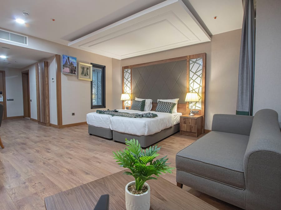 Ropa de cama de alta calidad, cubrecamas y colchones con efecto memoria