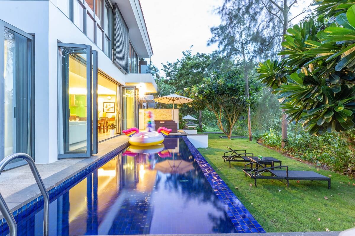 Standard 4BR Beach Pool Villa | 私人游泳池