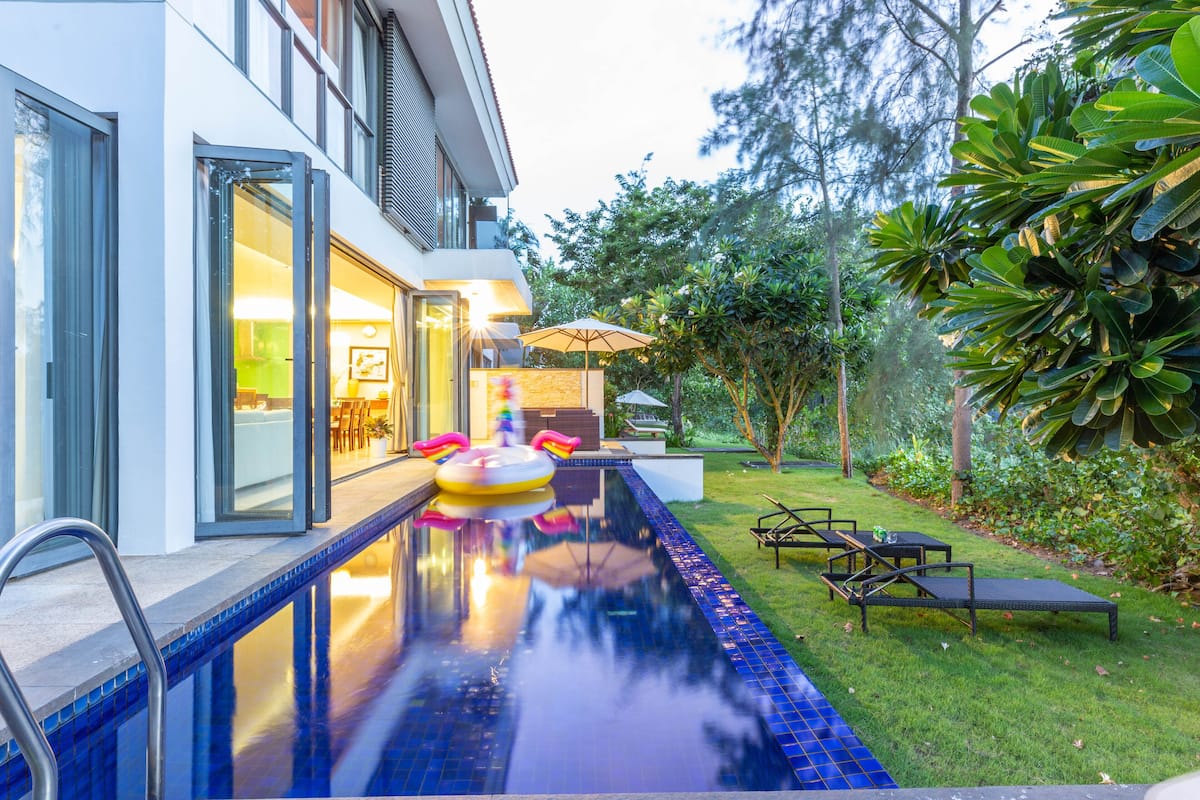 Standard 4BR Beach Pool Villa | Private pool
