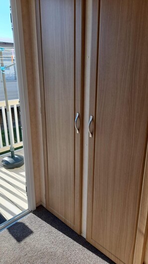 Apartment | Property grounds - Captivating Three Bedroom Caravan tv in Each Room (Skegness)