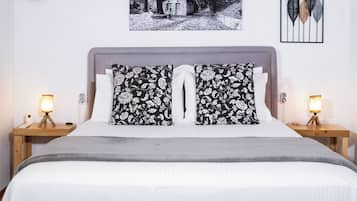 2 bedrooms, iron/ironing board, free cots/infant beds, free WiFi