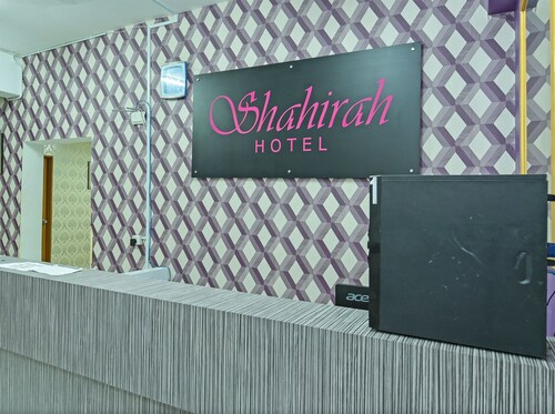 Oyo 90631 Syahirah Hotel
