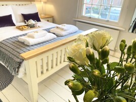 3 bedrooms, individually decorated, individually furnished, free WiFi